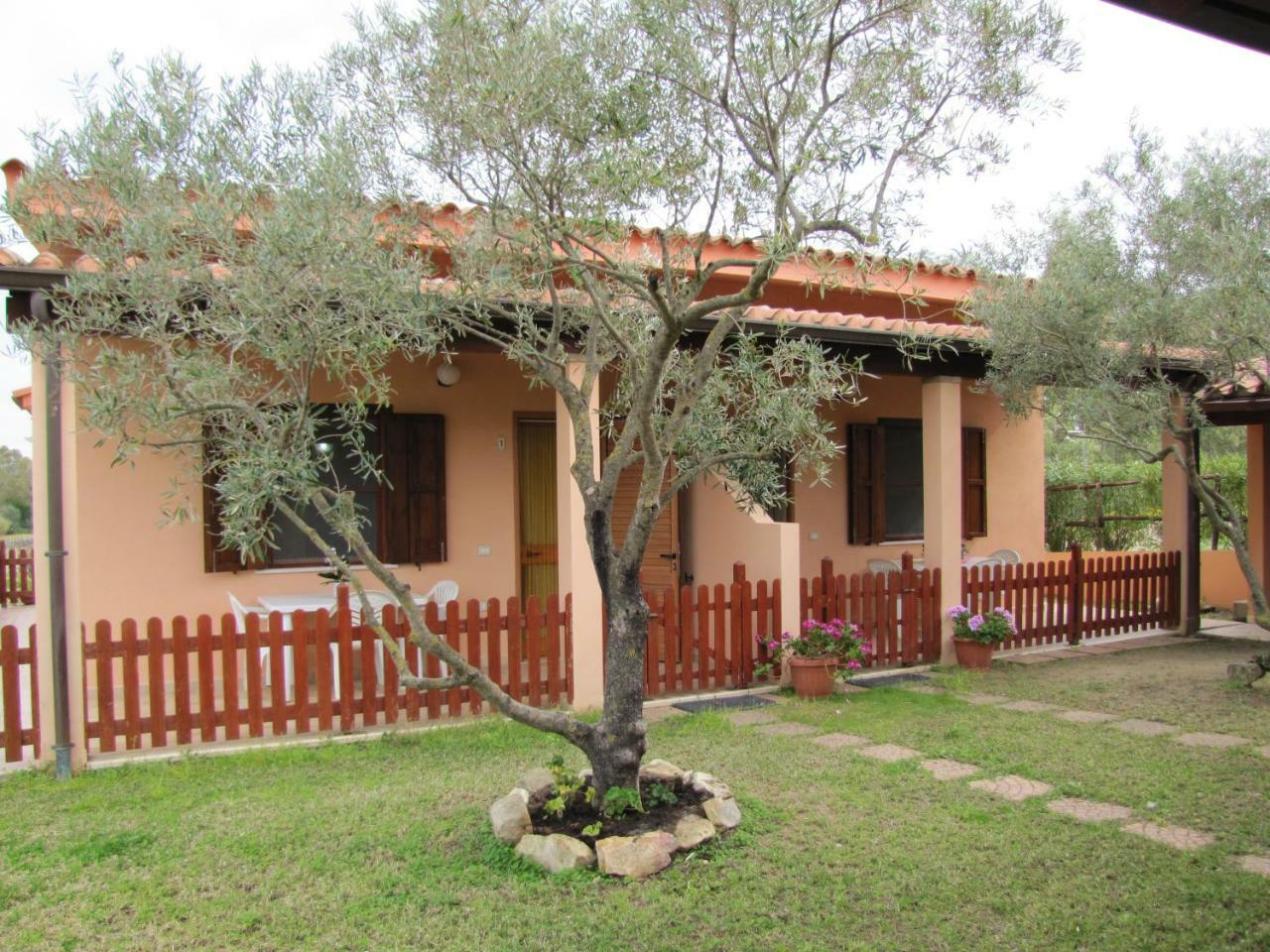 Agriturismo B&B Monte Gruttas Camisa Exterior foto